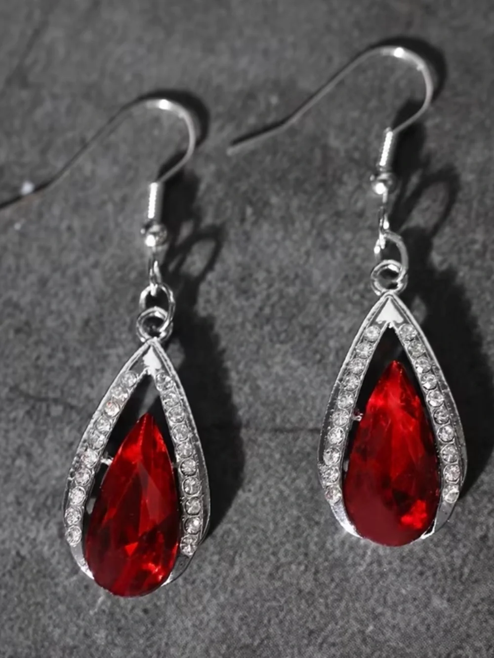 Red Teardrop Crystal Dangle Earrings - Picture 2 of 2